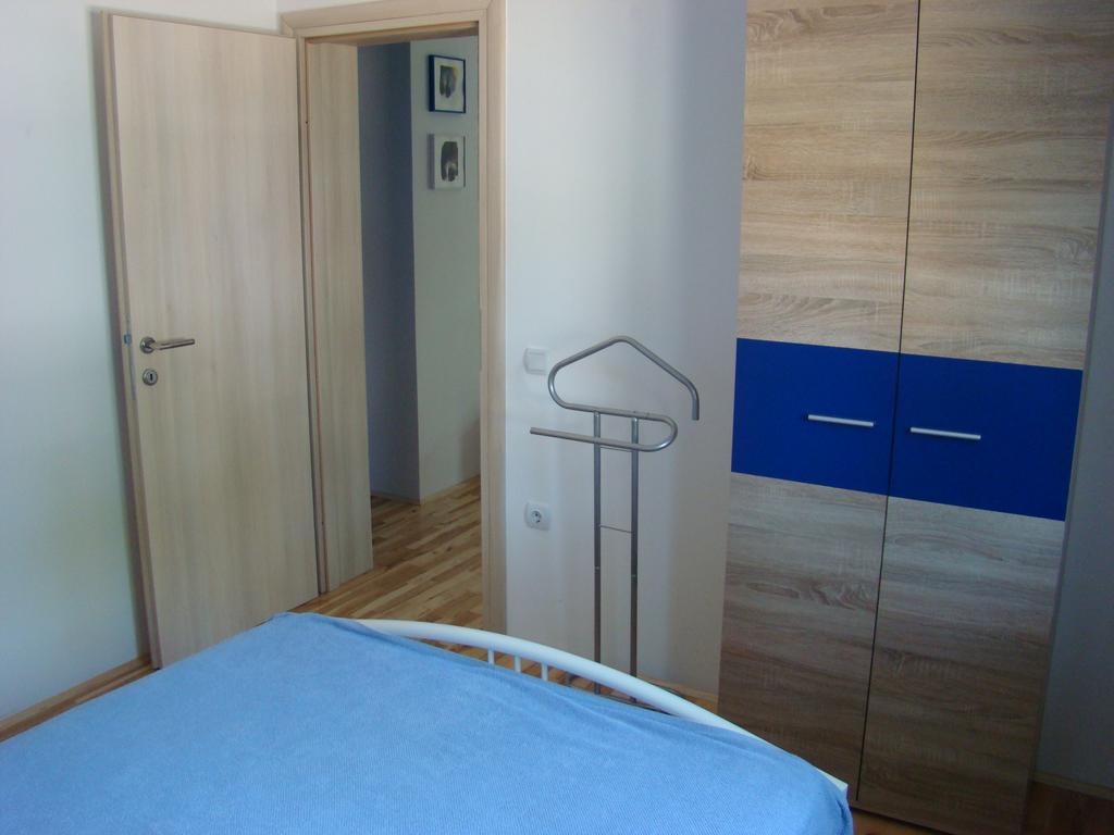 Apartments Pinus Пировац Стая снимка