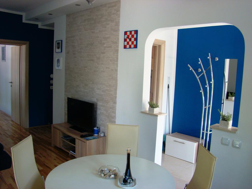 Apartments Pinus Пировац Стая снимка